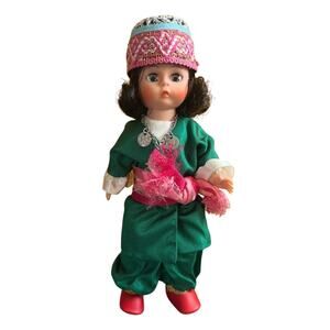 Madame Alexander Vintage Girl Doll 8” Friends of the World Armenia #507